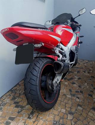 SUZUKI GSX-R750 SRAD SUZUKI GSX-R750 SRAD